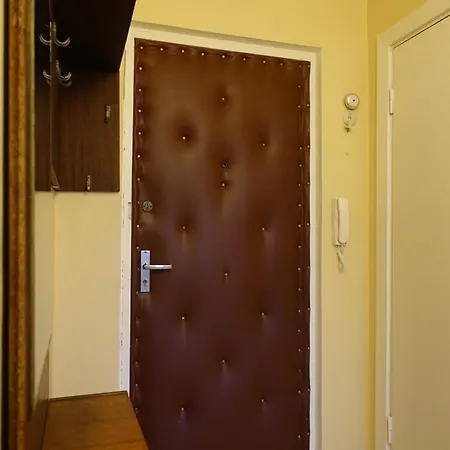 Song Festival Apartment, 5-10 Min From Bus/airport Lejlighed *